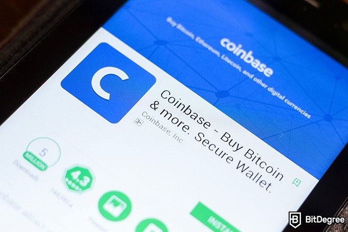 Aplikasi Crypto Terbaik: Aplikasi Coinbase di telepon genggam.