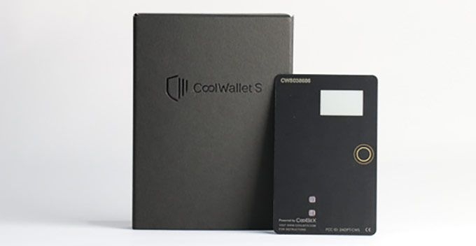 Ulasan CoolWallet S: Gambar Produk.