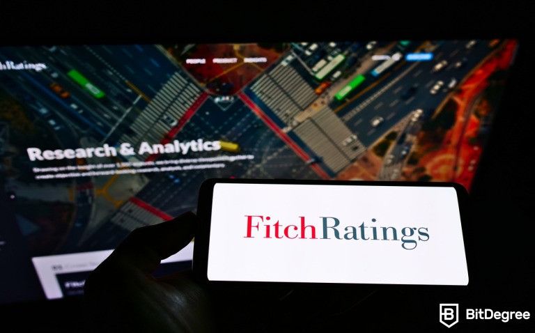 El Salvador’s Long-Term IDR Lowered by Fitch Credit Agency