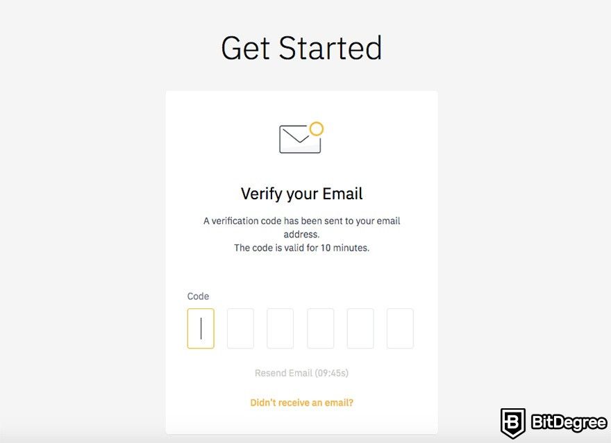 How to use Binance in the US: email verification.