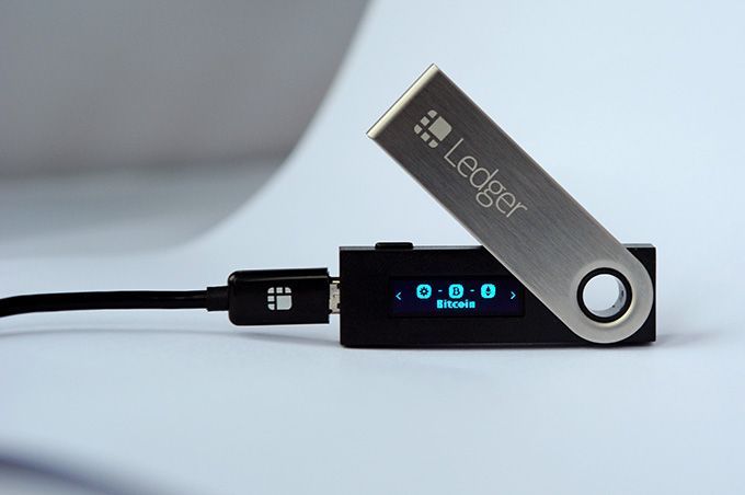 MetaMask wallet review: the Ledger Nano S.