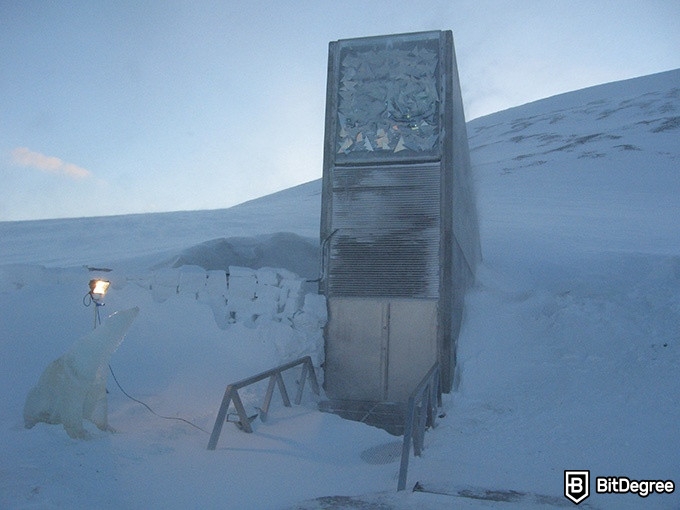 Vault an toàn nhất thế giới: Svalbard vào ban ngày.