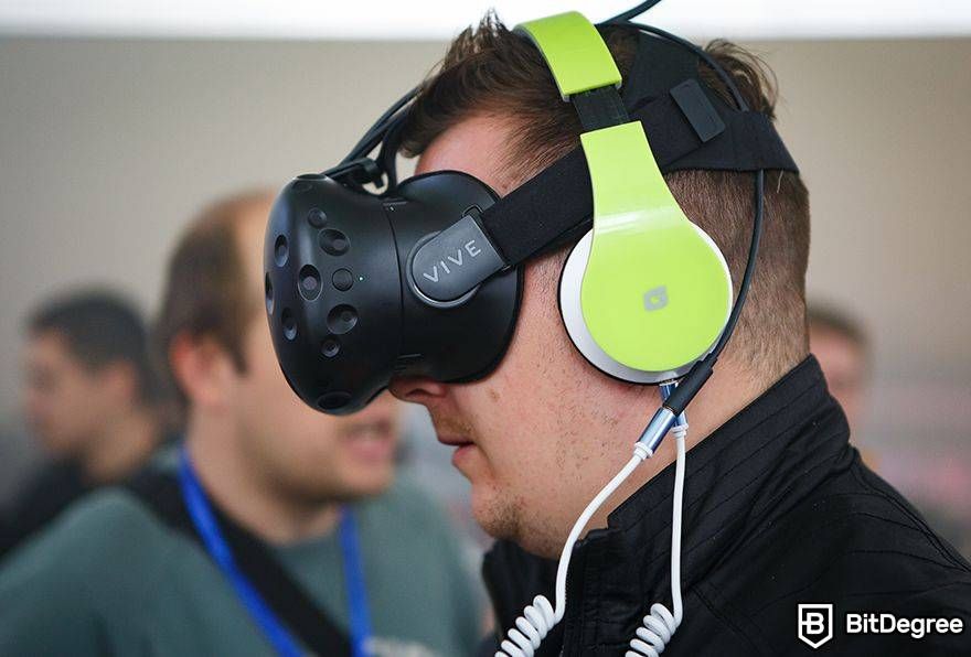 How to use metaverse: VR user with headphones.