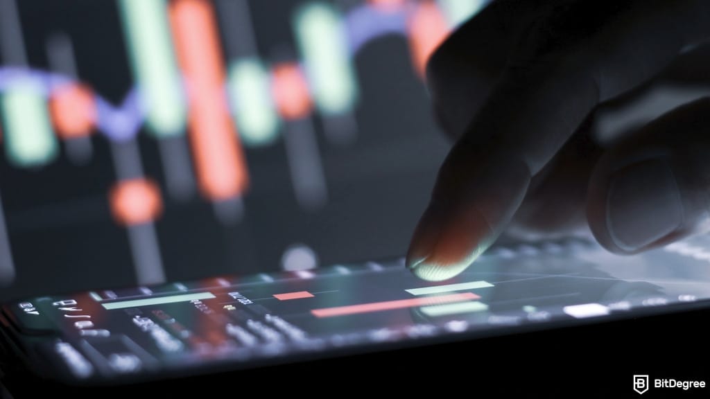 Arthur Hayes Blames Bitcoin Slump on Shrinking Dollar Supply