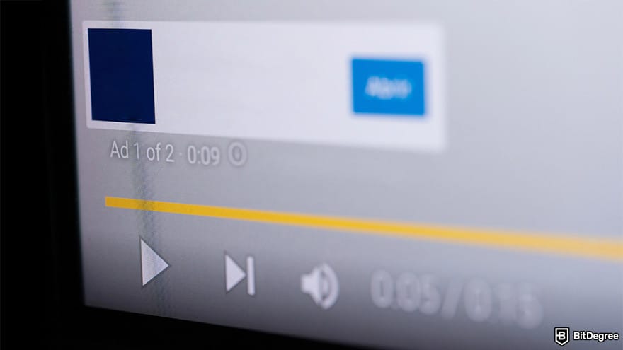 Best Alison courses: ads in a video.
