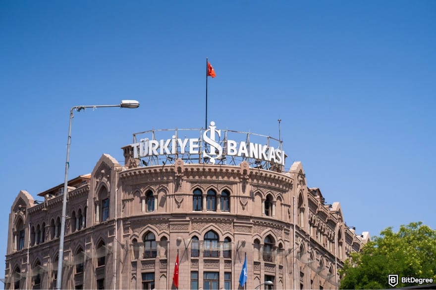 Best bank in Turkey: İşbank building.