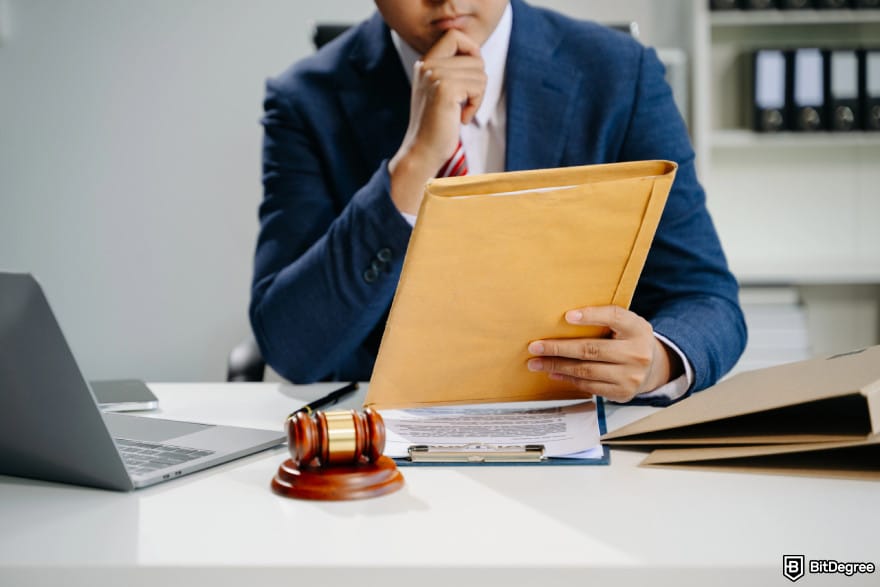 Best crypto exchange in UAE: a judge reviewing a case.