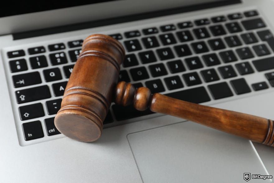 Best crypto exchanges in Mexico: wooden gavel on a laptop.