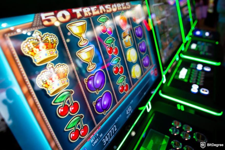 Best crypto mobile casino site: slot machine.