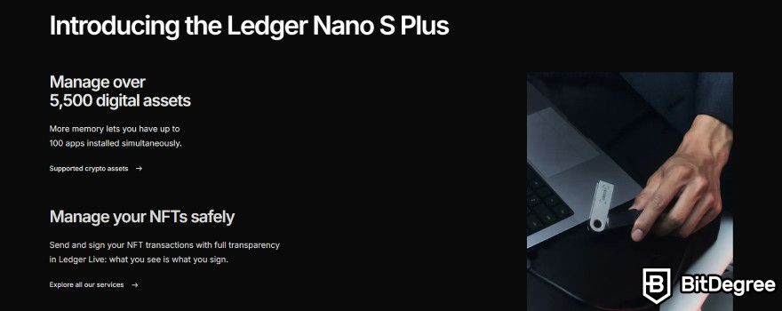 Best crypto wallet UK: Ledger Nano S Plus's advantages.