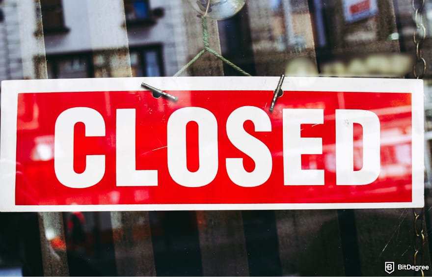 Best way to send money to Thailand: a CLOSED sign.