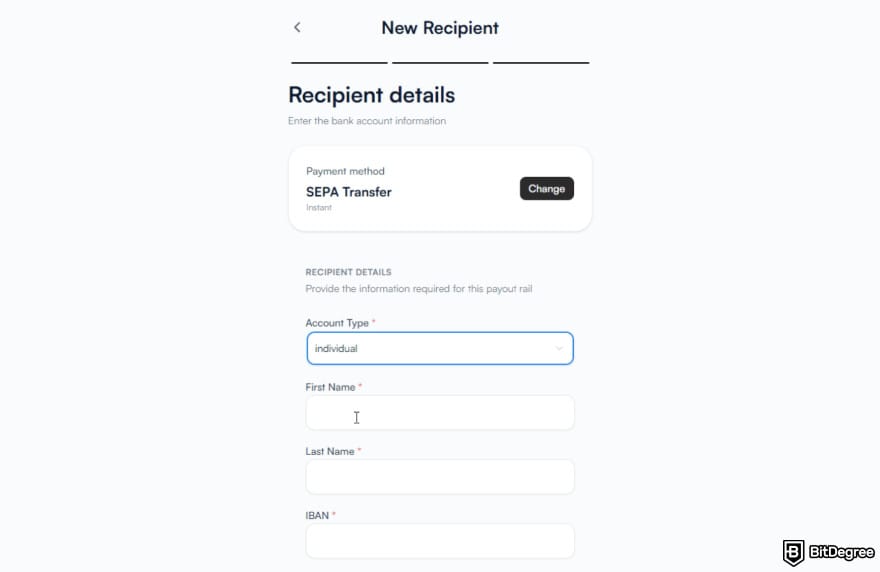 Best way to transfer money between banks: filling in your recipient's bank account info on Ogvio.
