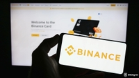 Binance and SEC Hit Pause: Lawsuit Halted for 60 Days