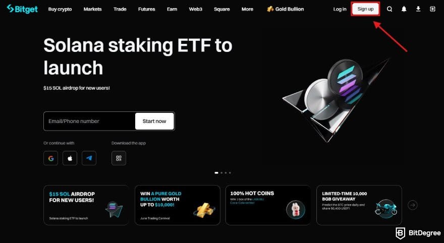 Bitget review: Bitget homepage with the Sign up button highlighted.