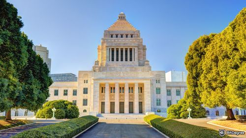 Crypto or Caution? Japan’s Prime Minister Stalls on Bitcoin Reserve Plans