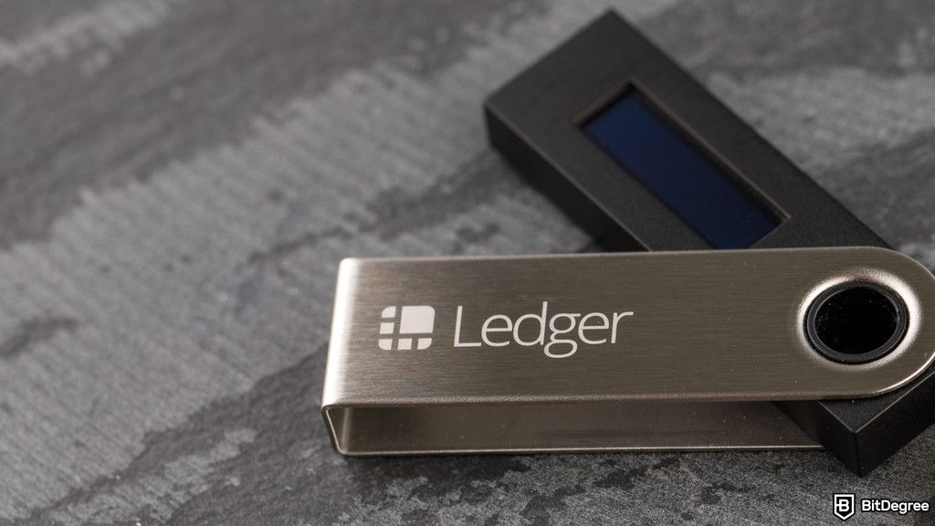Fake Ledger Live App on macOS Steals Crypto—Over 2,800 Sites Compromised