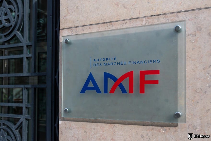 How to open Binance corporate account: an AMF sign outside of the Autorite De Marches Financiers building.