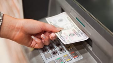 How to Withdraw Money From a Checking Account: A Simple Guide
