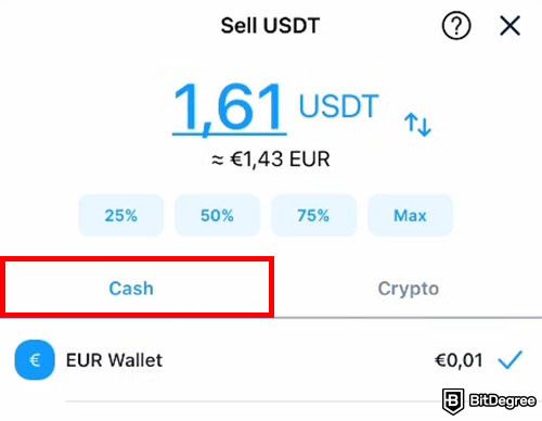 How to withdraw money from Crypto.com: Choosing the Cash option when selling on the Crypto.com app.