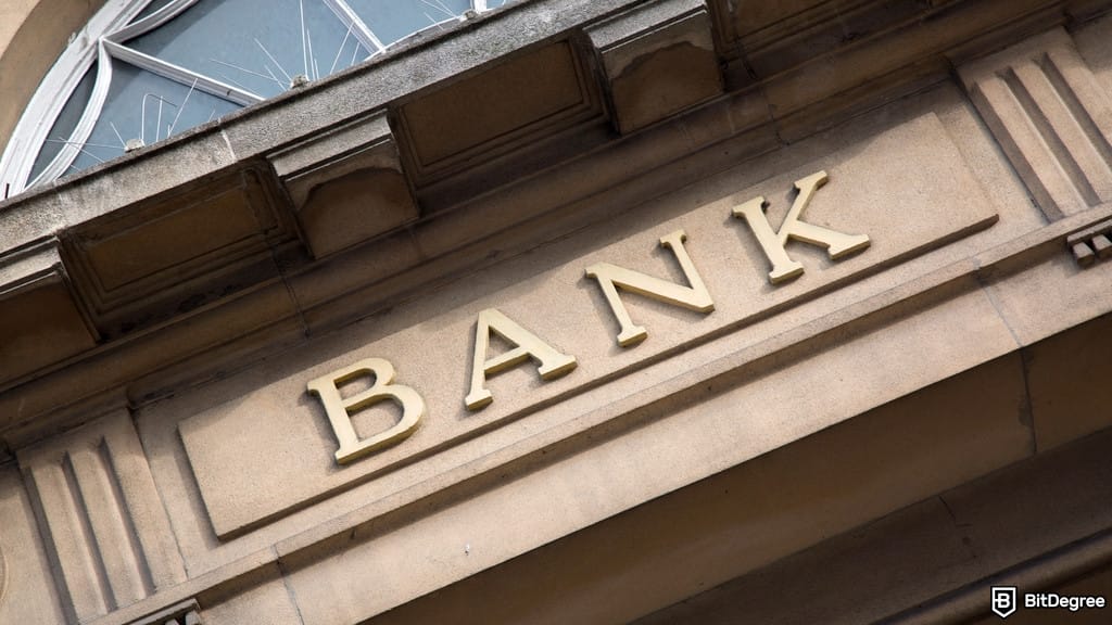 Iran’s Ayandeh Bank Collapses, Bitcoin’s Idea Resurfaces