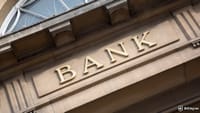 Iran’s Ayandeh Bank Collapses, Bitcoin's Core Idea Resurfaces