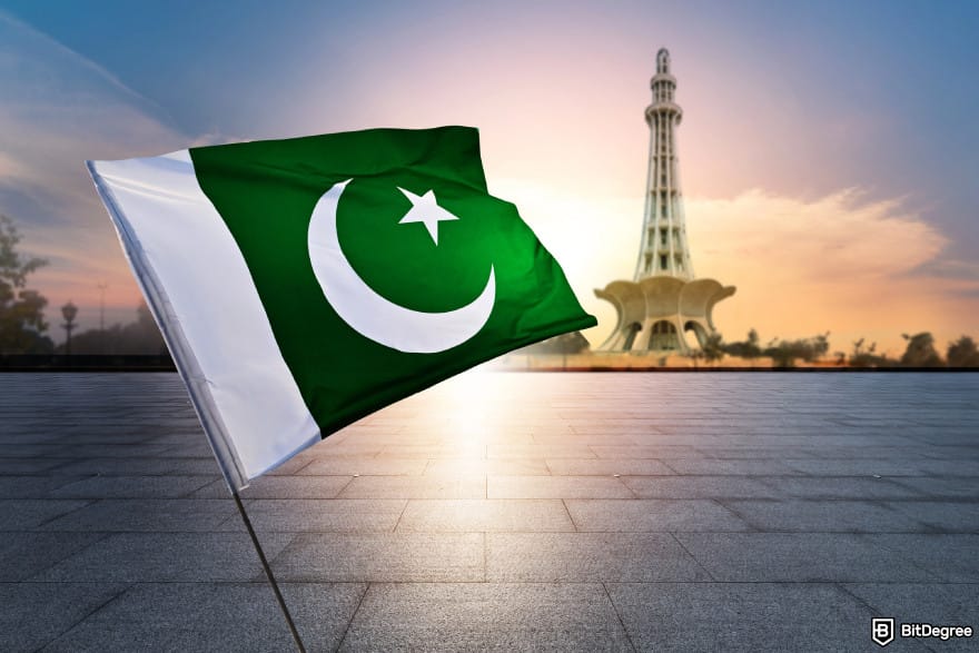 Is Bitcoin legal: the flag of Pakistan.