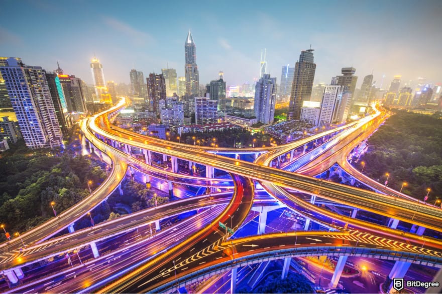 Is Solana dead: a highway intersection.