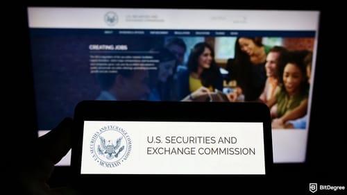 Lawmaker Says SEC Pullback Leaves Crypto Investors at Risk