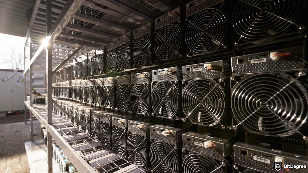 Le Pen Flips on Crypto, Backs BTC Mining at Nuclear Sites