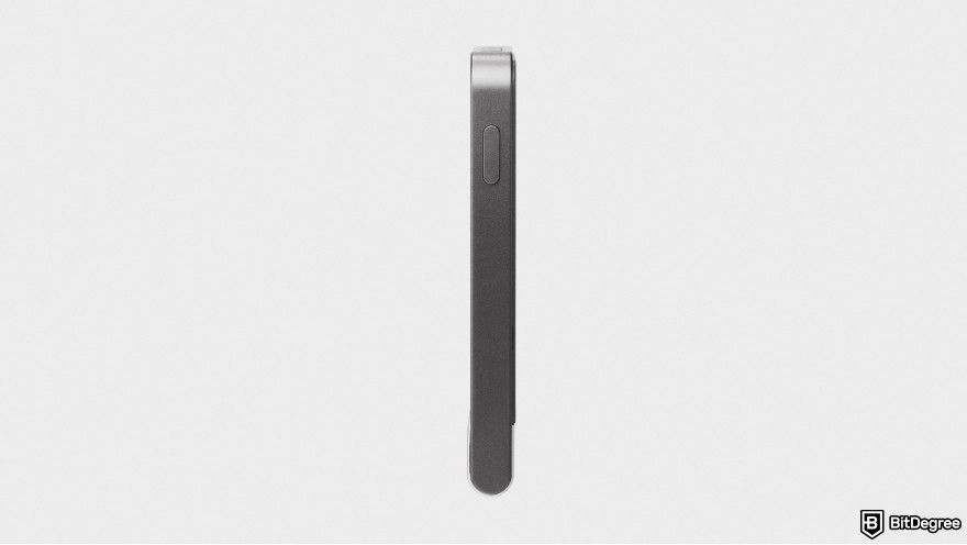 Ledger Flex review: Ledger Flex side view.