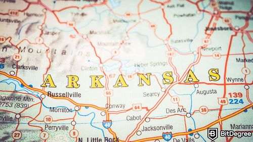 Legislation Targeting Crypto Mining Noise Sweeps Across Arkansas Counties