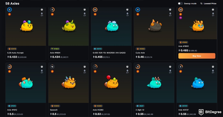 Online games to play when bored: available Axies at the official marketplace.