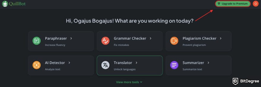 QuillBot discount code: a red arrow pointing to the Upgrade to Premium button.