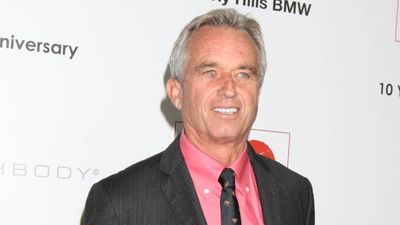 Robert F. Kennedy Jr. Plans to Match US Bitcoin Holdings with Gold Reserves