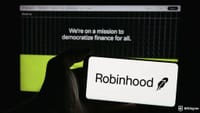 Robinhood Faces EU Heat Over Tokens With No Real Equity Stake