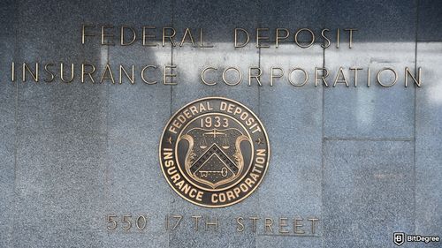 Senator Cynthia Lummis Slams FDIC Over Crypto Cover-Up Allegations