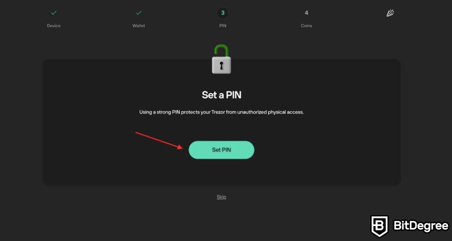 Trezor Safe 3 评论：红色箭头指向设置 PIN 按钮。