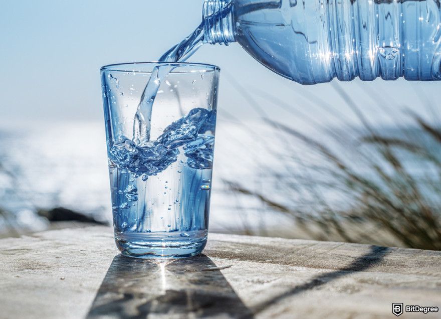 Types of crypto exchanges: pouring water into a glass representing liquidity.