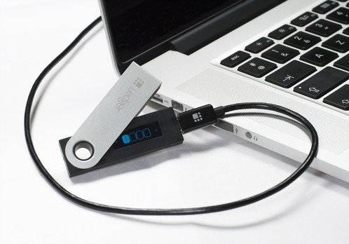 Mejor Monedero Ethereum: Conectando a la computadora un Ledger Nano.