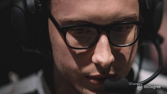 How to become a game developer: Professional game Bjergsen