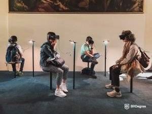 Social gathering of virtual reality