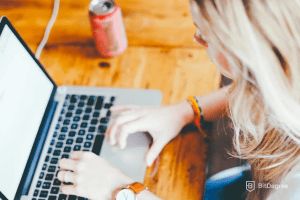 woman with laptop