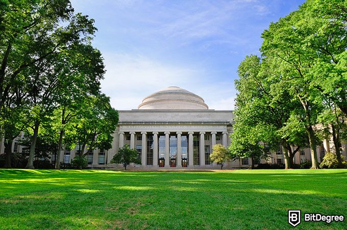 Khóa học online của MIT: Trường MIT.