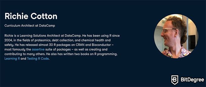 Hybrid Learning: Richie Cotton, author of the Visualizing COVID-19 project on DataCamp.