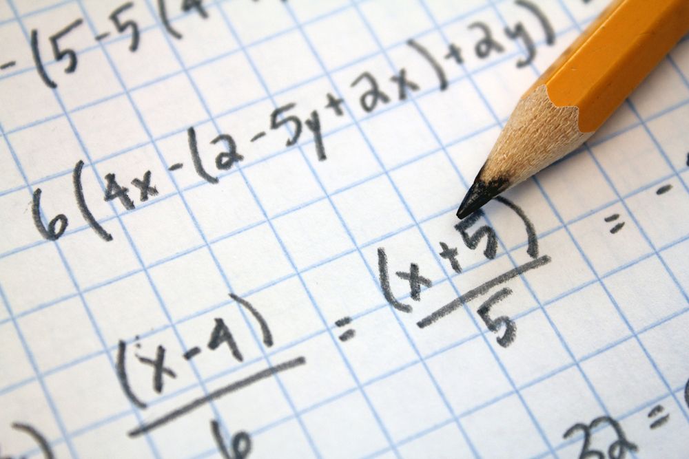 Coursera learning how to learn: maths written on a piece of paper