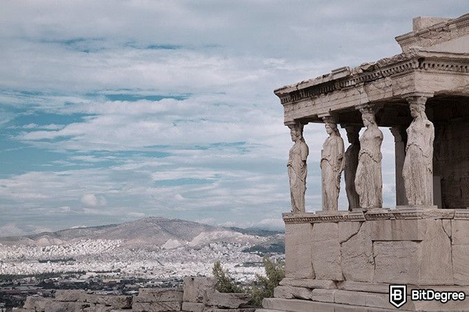 Online history courses: Greek temple