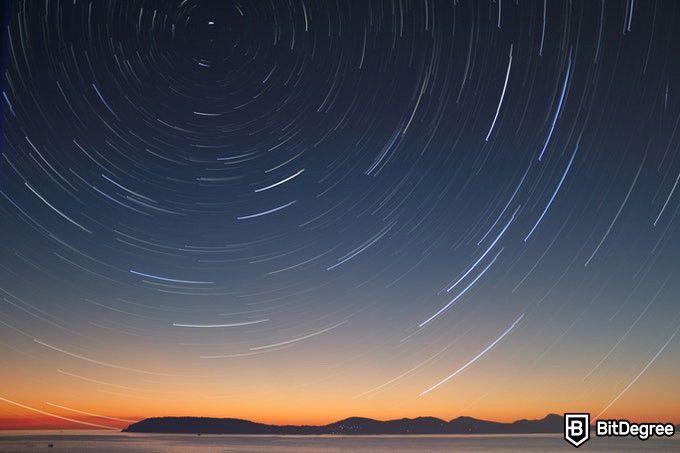 Online photography classes: long exposure photo of a sky