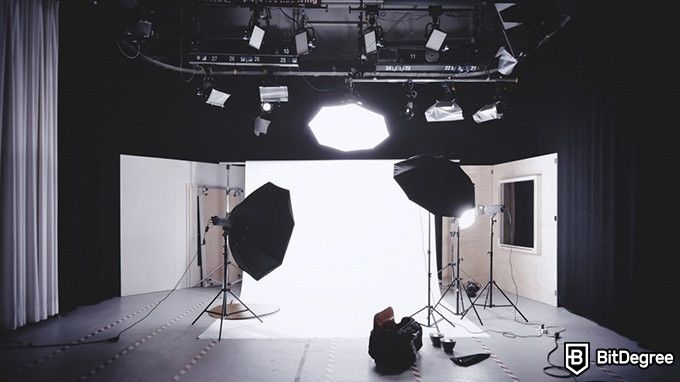 Online photography classes: photo studio set up