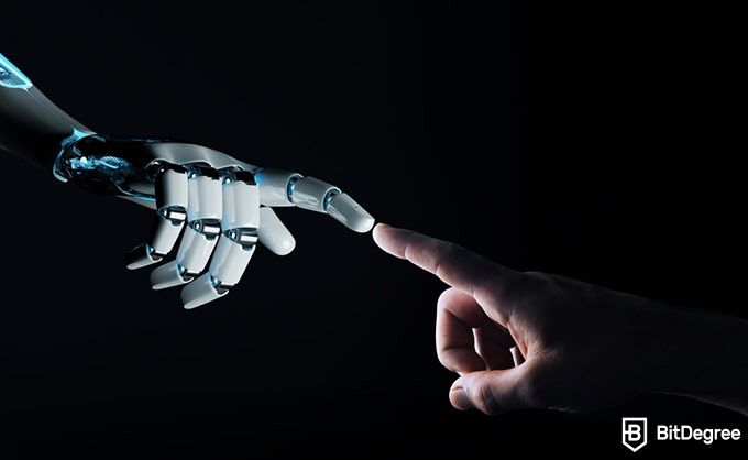 Robótica Udacity: Mão robótica e mão humana.