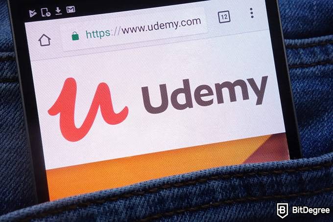 Ulasan Udemy: tampilan halaman mobile. 